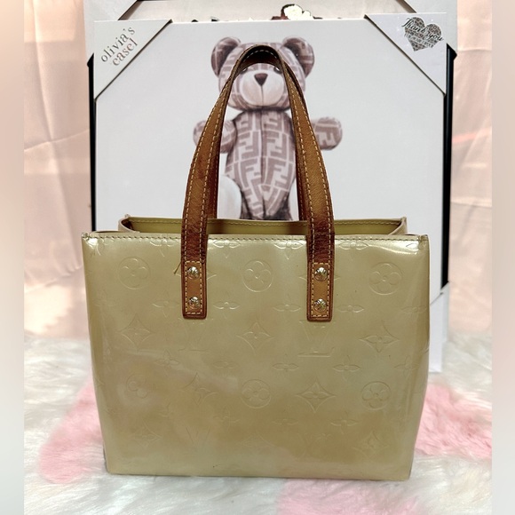 LOUIS VUITTON SMALL HAND BAG/ light yellow color comes with COA bundle - Picture 4 of 16